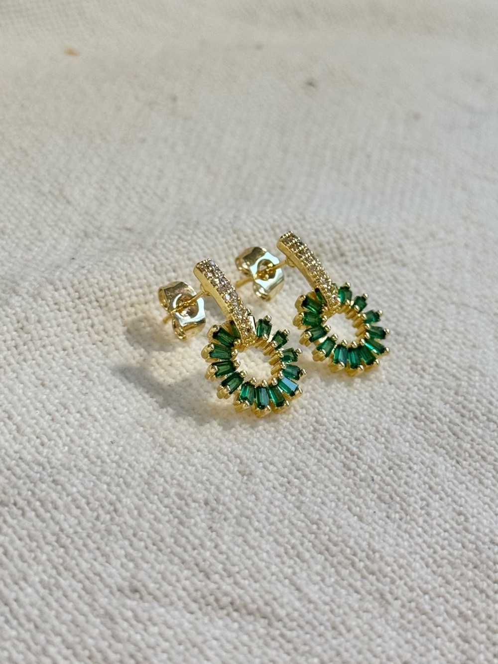 NEW! Gold Plated Green Crystal Earrings - Women Jewelry - Picture 2 of 5